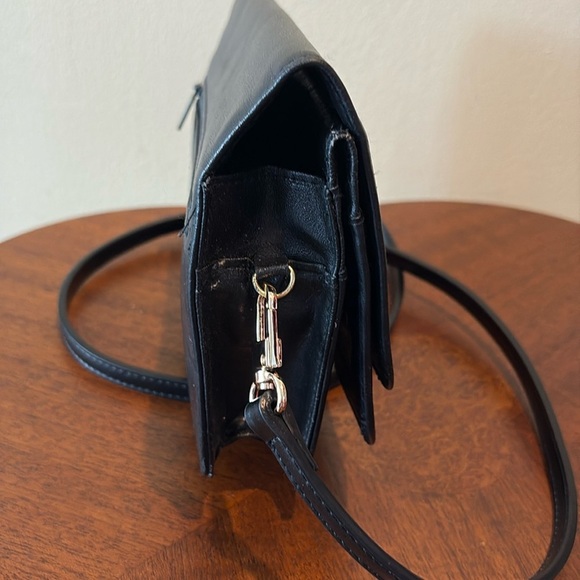 Buxton  Crossbody bag/wallet / 2 ID holders  8 card slots  soft leather Black - Picture 15 of 17